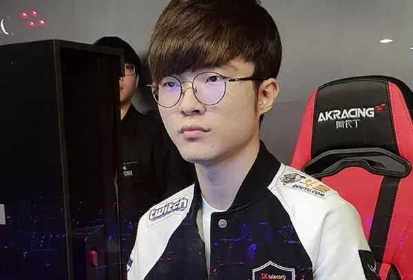 给穆阿尼打 给穆阿尼打